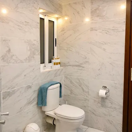 Blue Horizon Qawra - Sunrise & Jacuzzi Apartament
