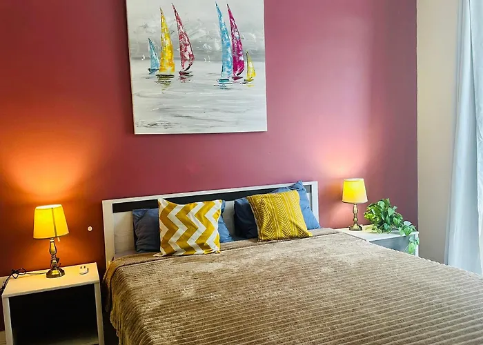 Sunrise Bay - Frontline Sea Views Apartment St. Paul's Bay