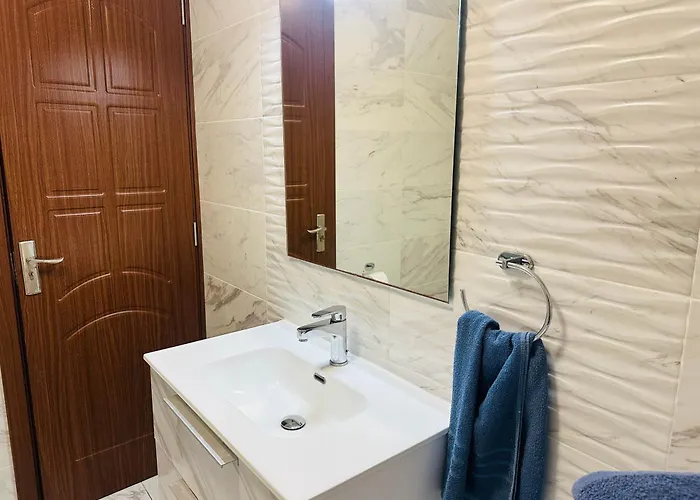 Apartment Sunrise Bay - Frontline Sea Views