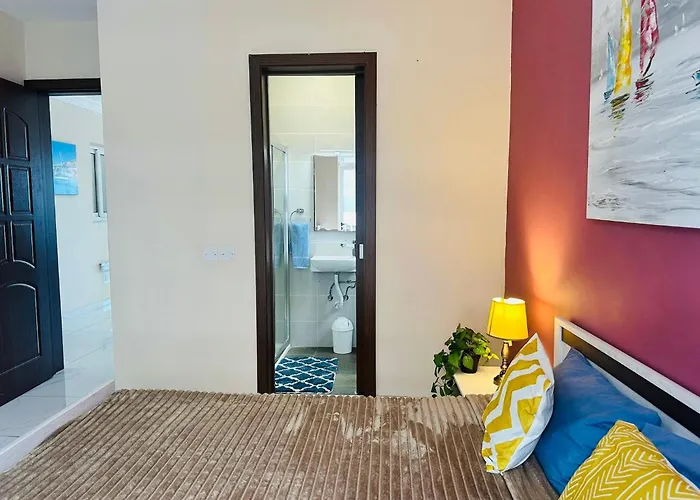 Sunrise Bay - Frontline Sea Views Apartment