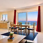 Sunrise Bay - Frontline Sea Views 아파트 세인트폴스베이