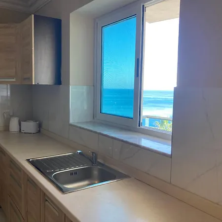 Διαμέρισμα Sunrise Bay - Frontline Sea Views *