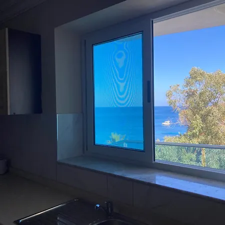 Sunrise Bay - Frontline Sea Views *