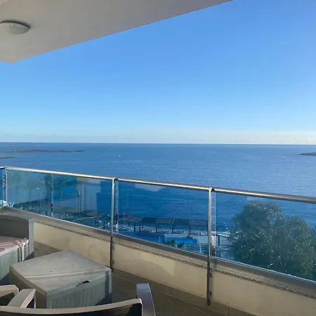 Lägenhet Sunrise Bay - Frontline Sea Views *