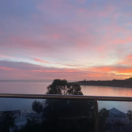 Lägenhet Sunrise Bay - Frontline Sea Views