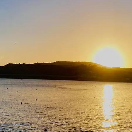 Sunrise Bay - Frontline Sea Views Appartement St. Paul's Bay