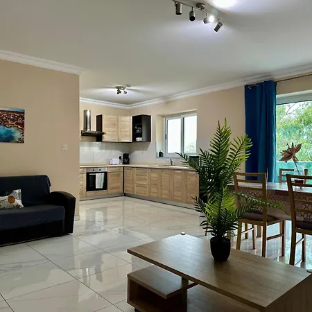 Sunrise Bay - Frontline Sea Views Apartman