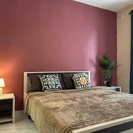 Sunrise Bay - Frontline Sea Views Lägenhet St. Paul's Bay