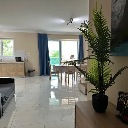 Sunrise Bay - Frontline Sea Views *