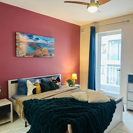 Sunrise Bay - Frontline Sea Views