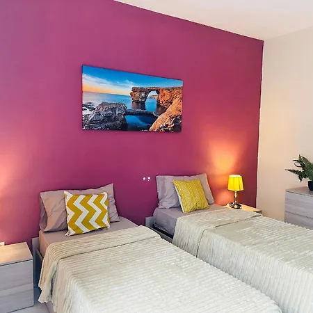 Sunrise Bay - Frontline Sea Views