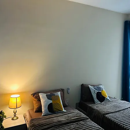 Sunrise Bay - Frontline Sea Views Lejlighed