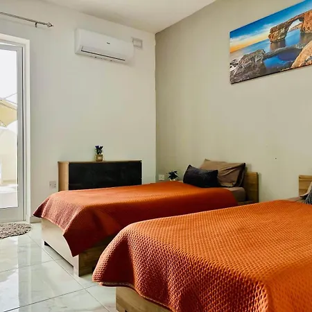 Lejlighed Sunrise Bay - Frontline Sea Views *