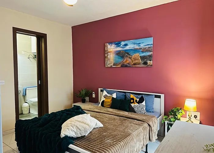 Sunrise Bay - Frontline Sea Views Apartamento