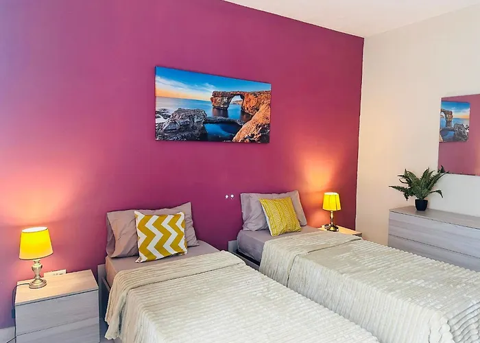 Sunrise Bay - Frontline Sea Views