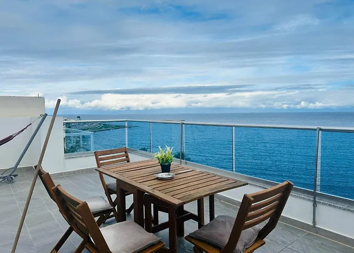 Sunrise Bay - Frontline Sea Views Apartamento *