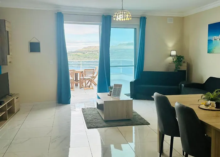 Apartamento Sunrise Bay - Frontline Sea Views *