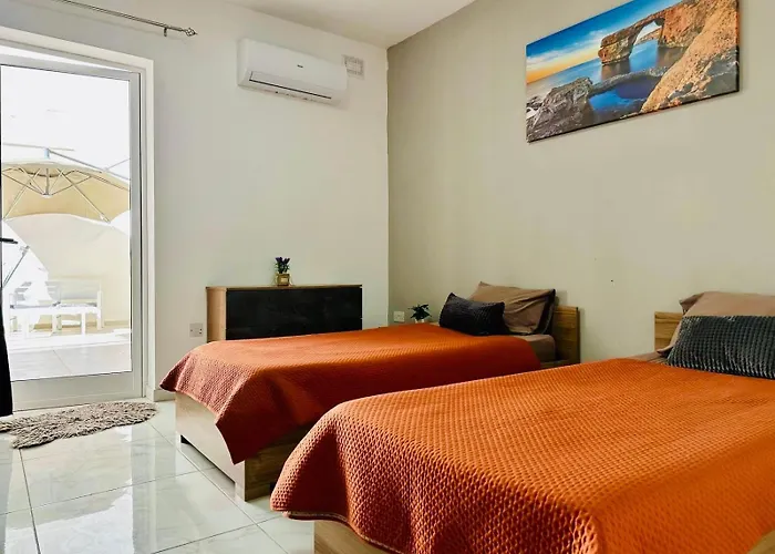 Apartman Sunrise Bay - Frontline Sea Views *