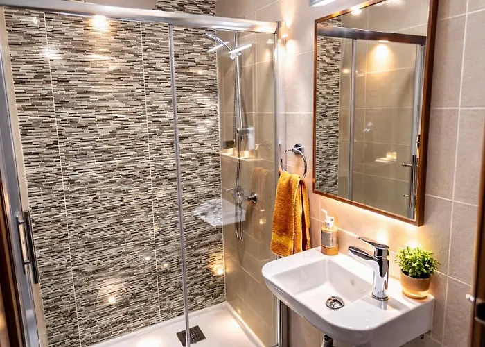 Sunrise Bay - Frontline Sea Views Apartamento *