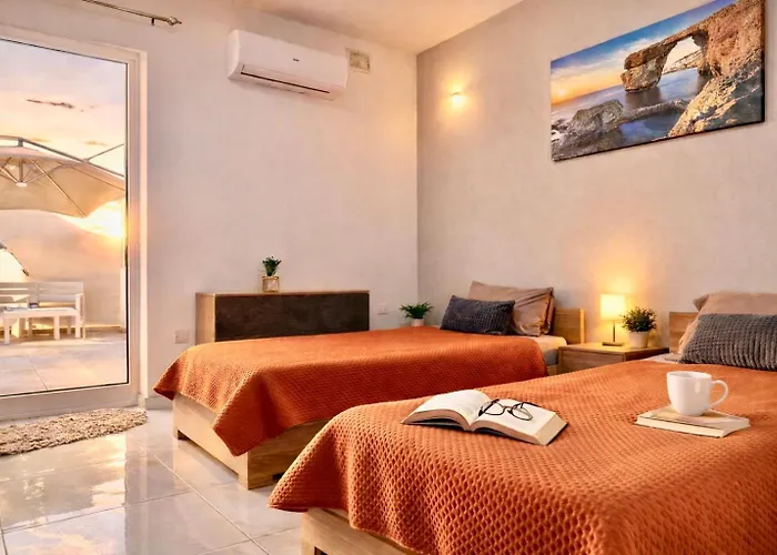 Sunrise Bay - Frontline Sea Views Apartamento *