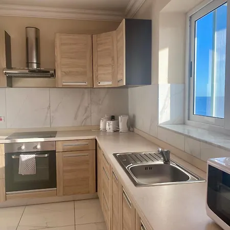 Sunrise Bay - Frontline Sea Views * Сент-Полс-Бей