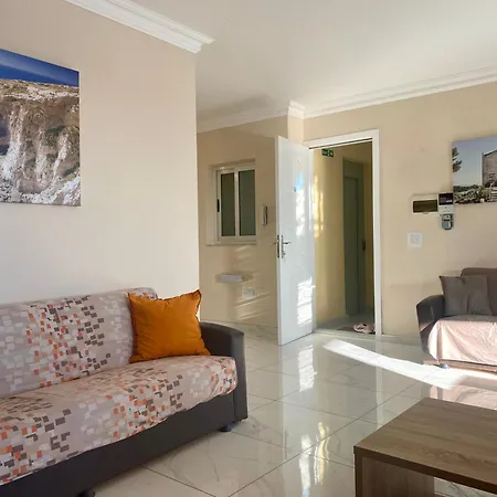Sunrise Bay - Frontline Sea Views * Сент-Полс-Бей