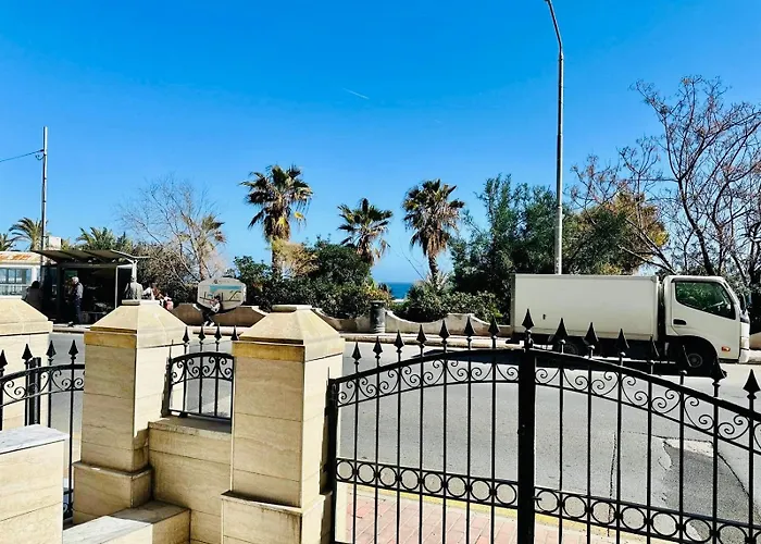 Sunrise Bay - Frontline Sea Views Appartement *