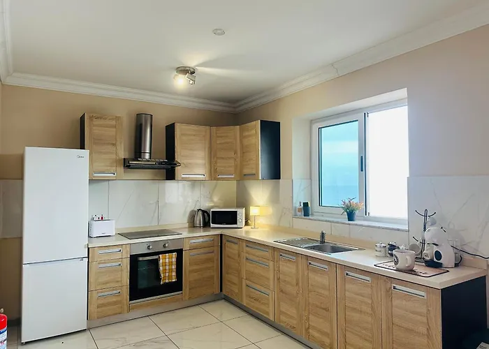 Sunrise Bay - Frontline Sea Views